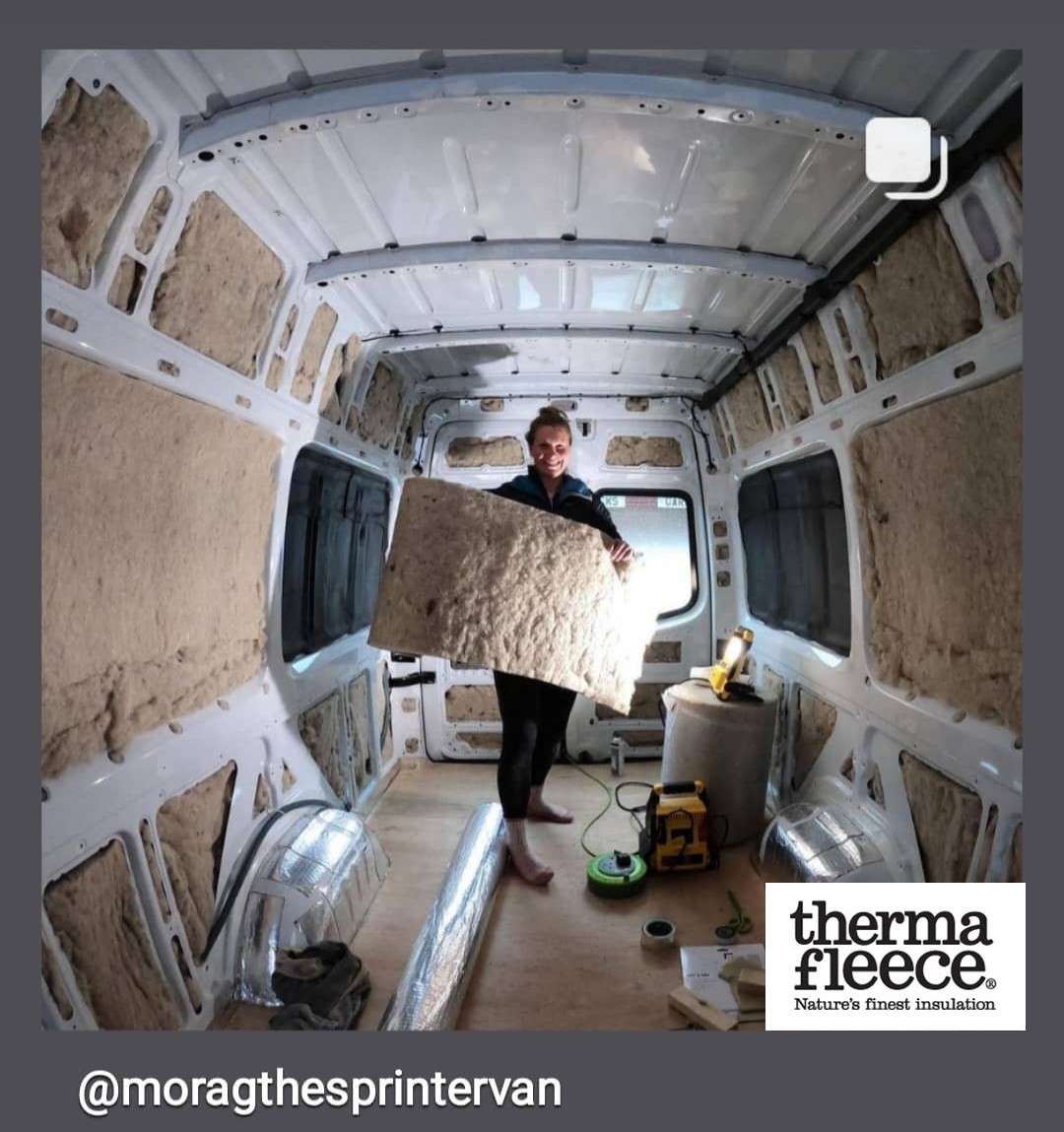 Thermal and acoustic insulation made using natural materials